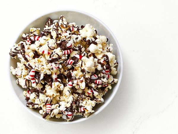 Chocolate-peppermint popcorn 