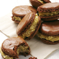 Chocolate pistachio macaroons