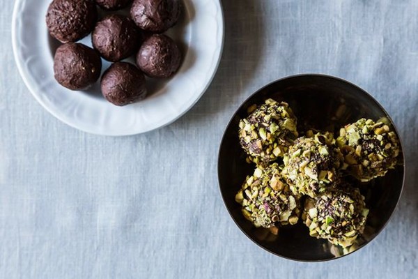 Chocolate pomegranate truffles