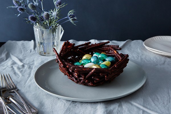 Chocolate pretzel basket