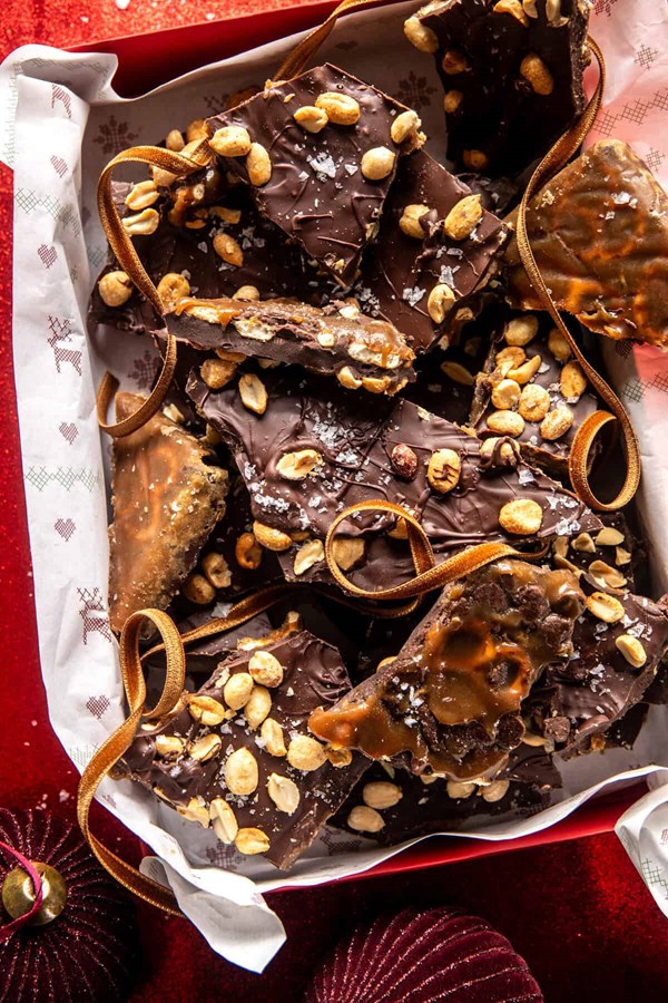 Chocolate pretzel toffee