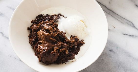 Chocolate pudding cake