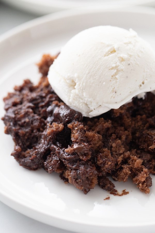 Chocolate pudding cake