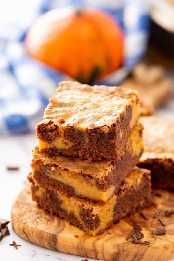 Chocolate pumpkin brownies