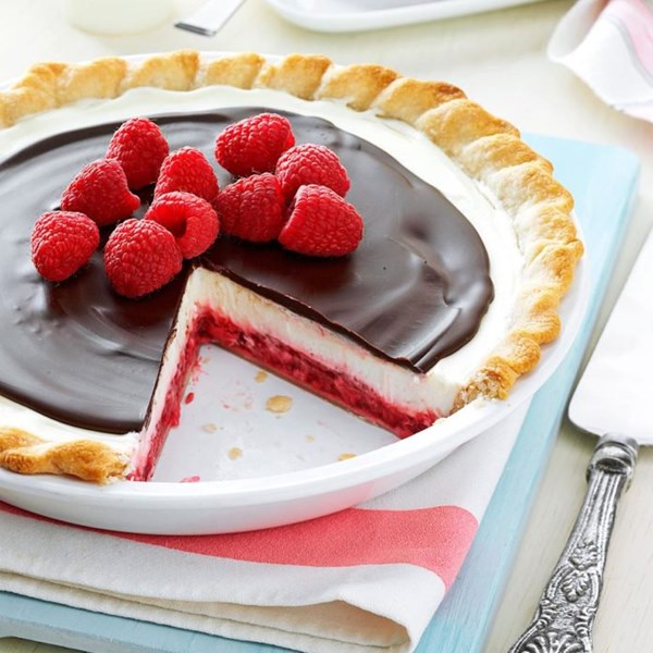 Chocolate raspberry pie 