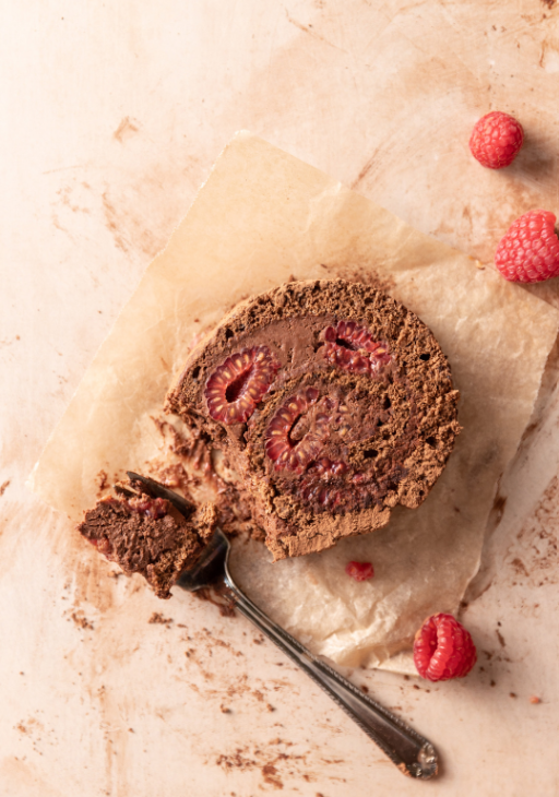 Chocolate raspberry roulade (Himbeer schokolade roulade)