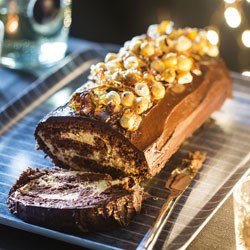 Chocolate roulade with hazelnut cream and hazelnut croquant