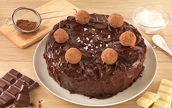 Chocolate salted caramel marble cake
