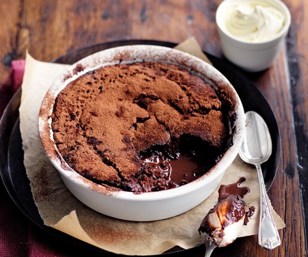 Chocolate self-saucing pudding