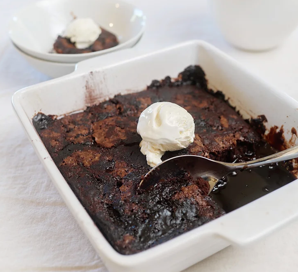 Chocolate self-saucing pudding
