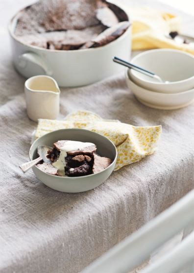 Chocolate soufflé pudding