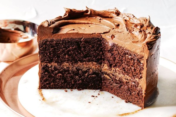 Chocolate 'soup' cake