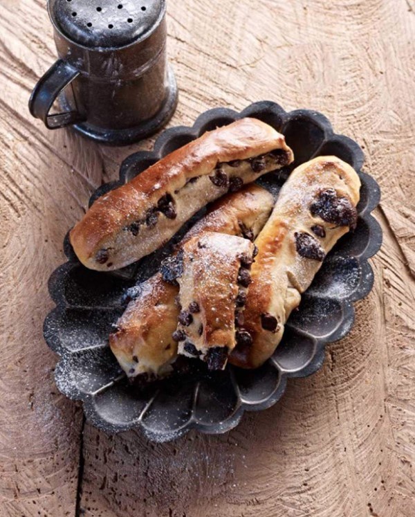 Chocolate sticks