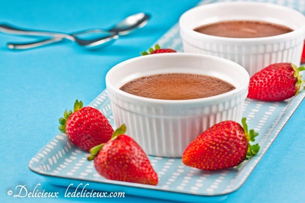 Chocolate strawberry pots de crème