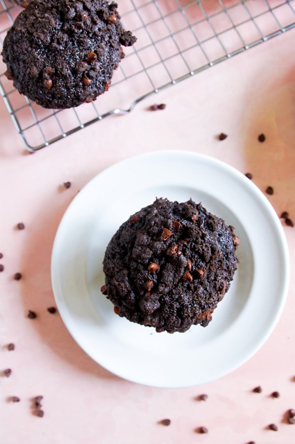 Chocolate streusel muffins
