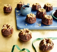 Chocolate sugar & spice mini bundt cakes