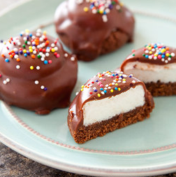 Chocolate surprise cookies