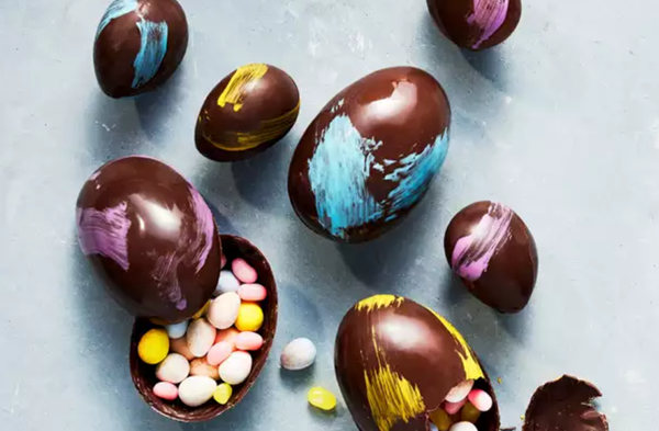 Chocolate-surprise Easter eggs