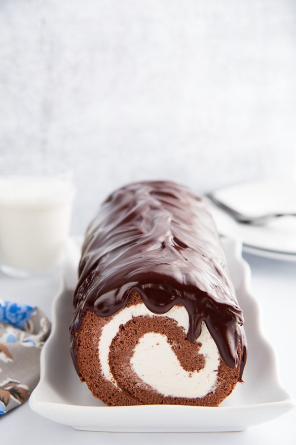 Chocolate Swiss roll cake