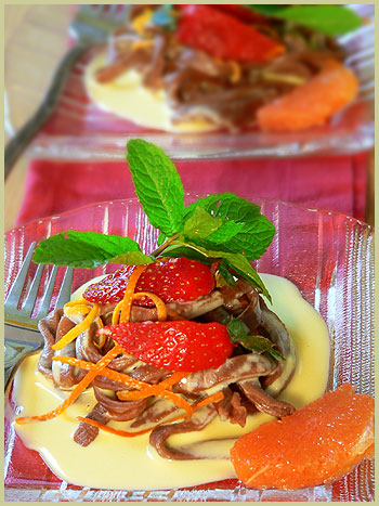 Chocolate tagliatelles and its cardamom orange custard