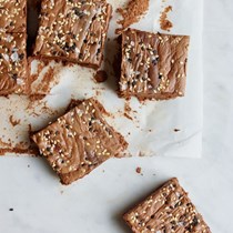Chocolate-tahini fudge