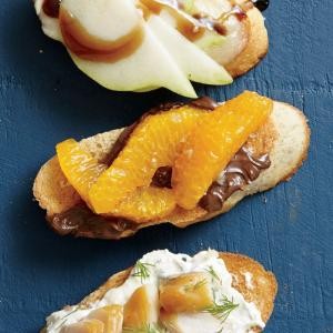 Chocolate-tangerine bruschetta