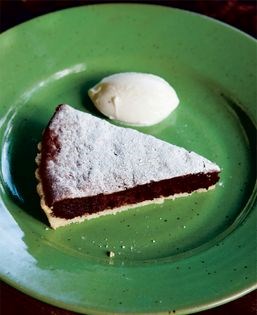 Chocolate tart
