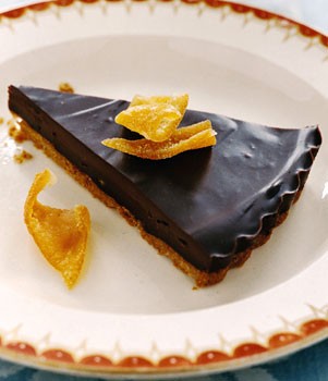 Chocolate tart with candied clementine peel