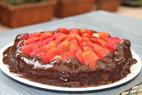Chocolate truffle cake