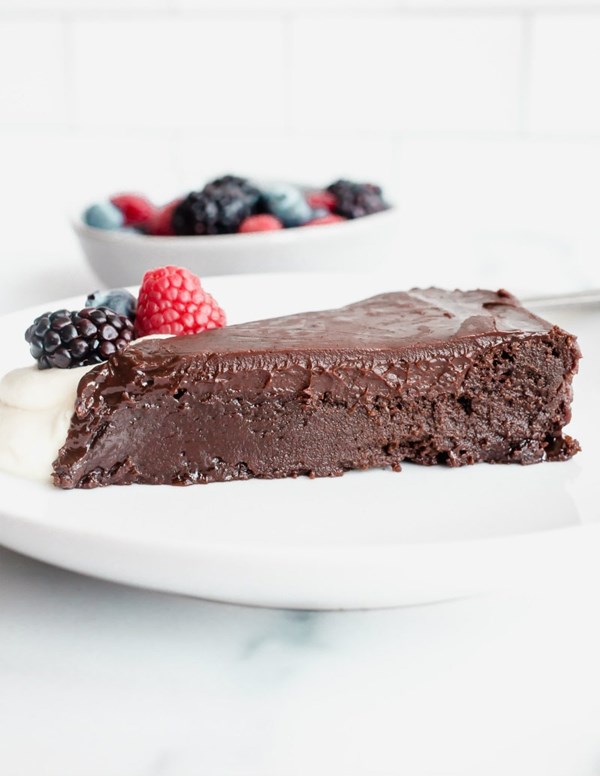 Chocolate truffle cake