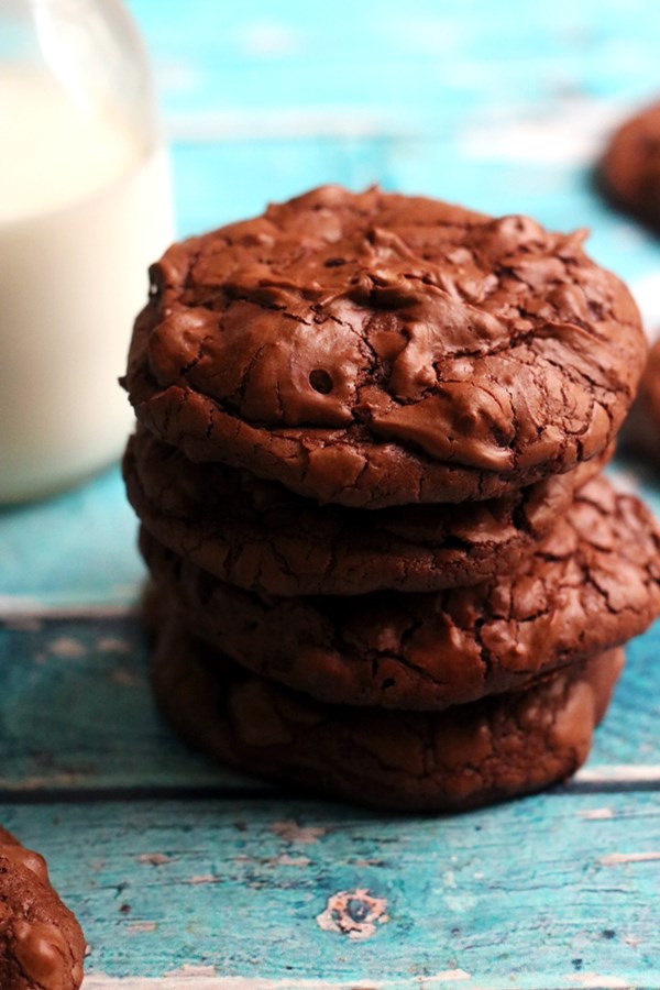 Chocolate truffle cookies with a crackly crust