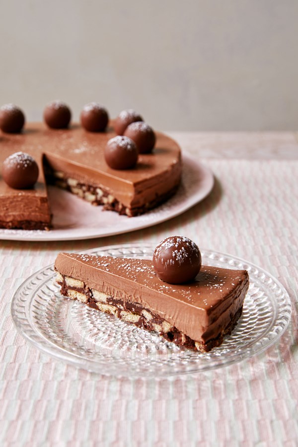 Chocolate truffle tart