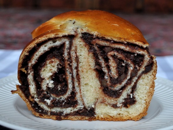 Chocolate walnut povitica
