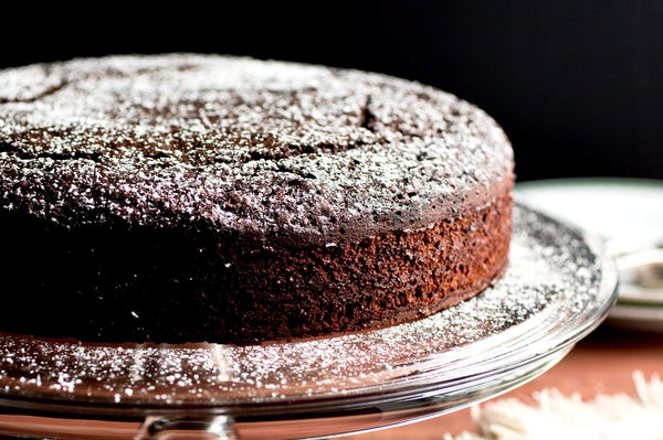 Chocolate whiskey cake