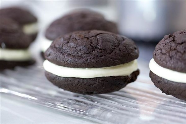 Chocolate whoopie pies--healthier variation