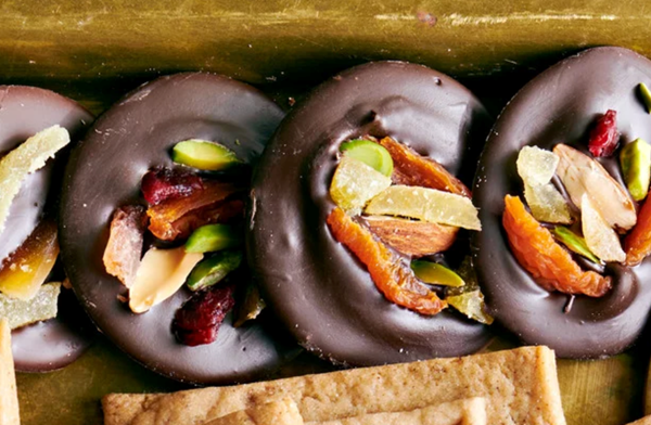 Chocolate with dried fruit and nuts (Mendiants)