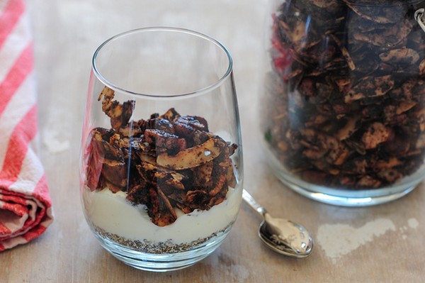 Chocolatey coconut granola