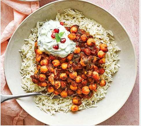Chole with cumin & raita