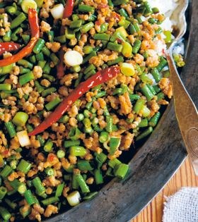 Chopped sour long beans with minced pork