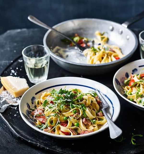 Chorizo & tomato tagliatelle