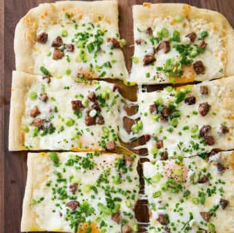 Chorizo and Manchego breakfast pizza