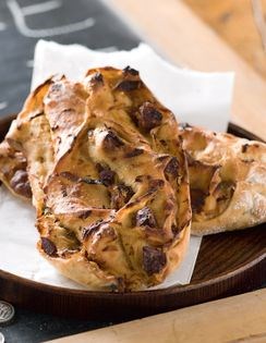 Chorizo and thyme roll