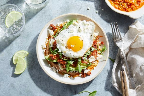 Chorizo brefas tlayuda 