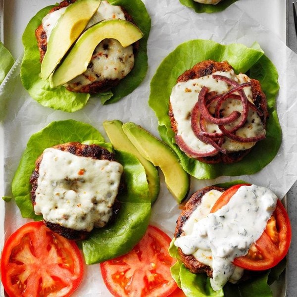 Chorizo burgers with green chile aioli
