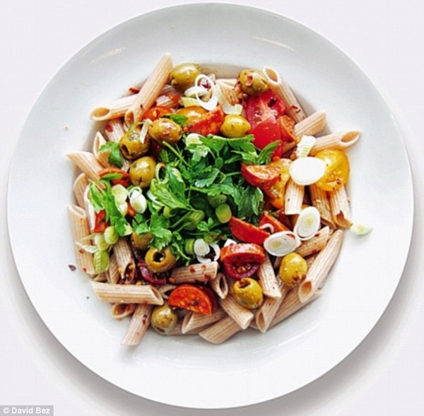 Chorizo, green olives and whole-wheat pasta