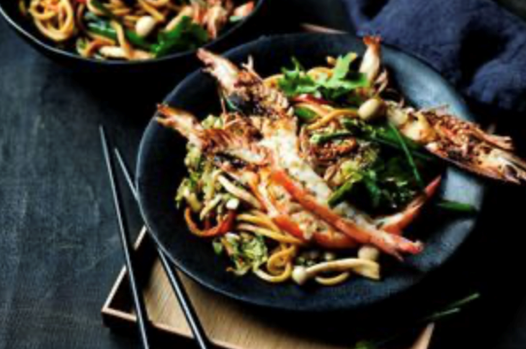 Chow mein with grilled belacan prawns