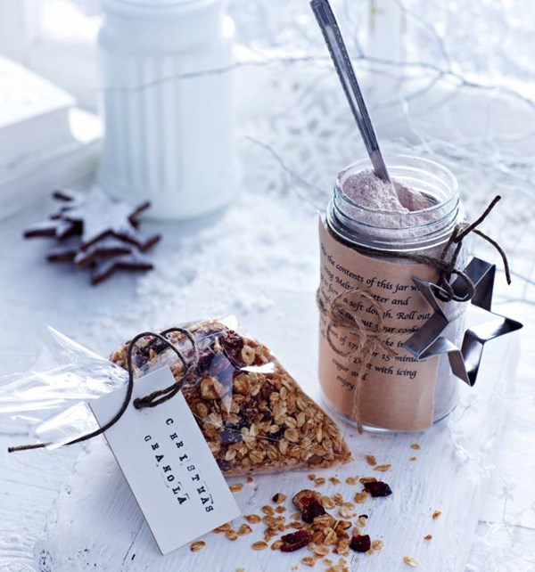 Christmas granola