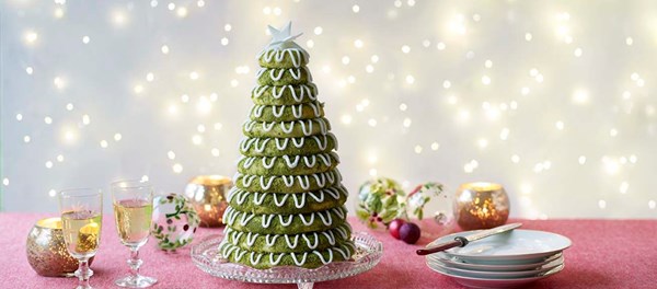 Christmas kransekake