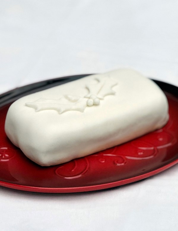 Christmas loaf cake