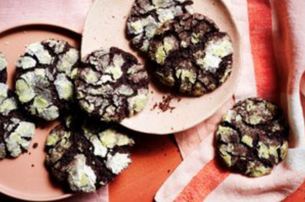 Christmas native-spiced crinkle biscuits